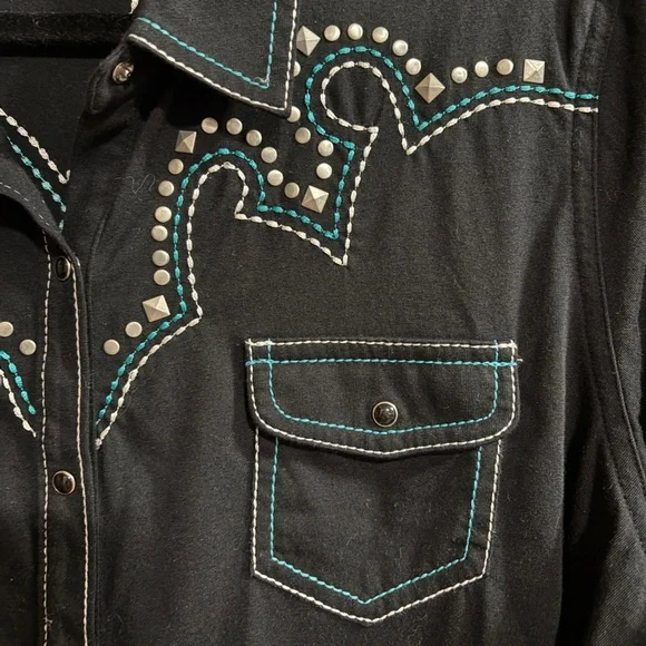 ARIAT Black Western Knit Shirt with Studded  & Embroidered Design XXL - Picture 3 of 9